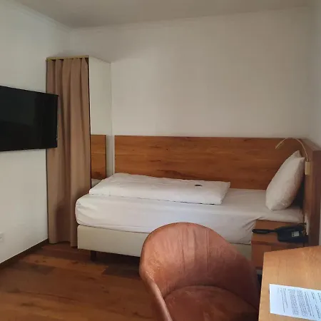 Gasthof Schierlinger Braeustueberl