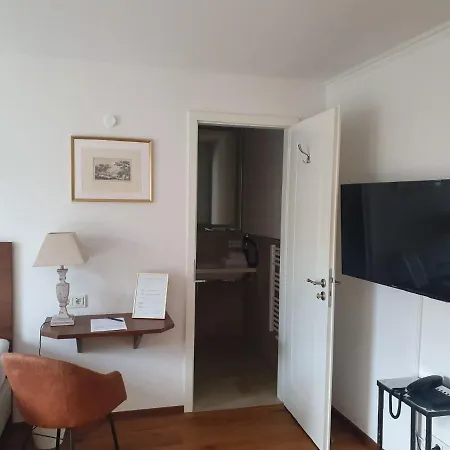 Gasthof Schierlinger Braeustueberl 3*